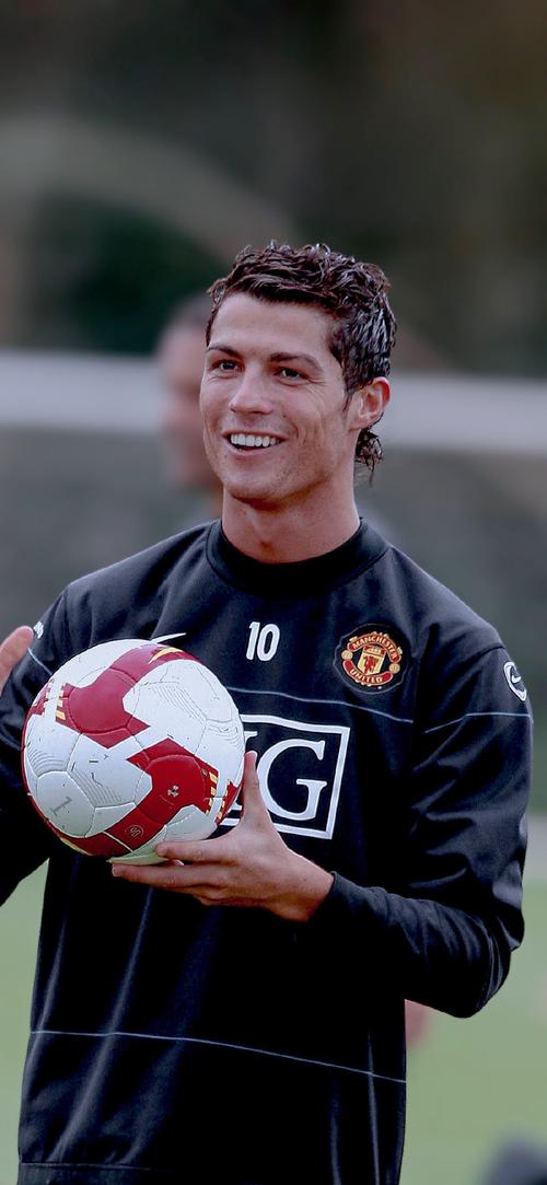 喜欢被叫“康拉迪尼奥”还是“莱默森”？莱默尔：齐达内（更喜欢“康拉迪尼奥”还是“莱默森”？莱默尔答：叫我“齐达内”）