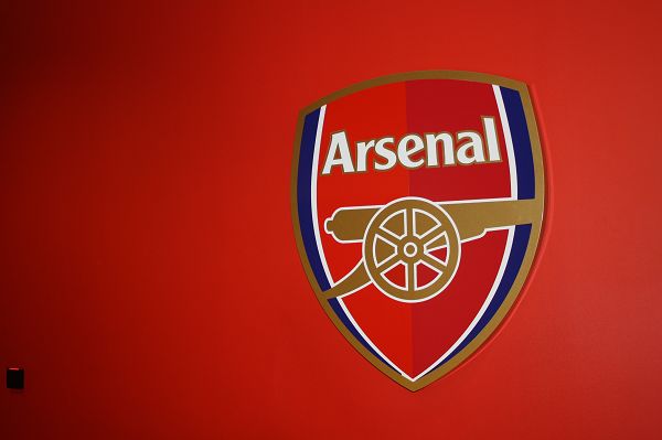 东体谈中超外援名额调整：足协、中足联应多听听俱乐部的意见（东体评中超外援名额调整：足协与中足联应更多采纳俱乐部意见）