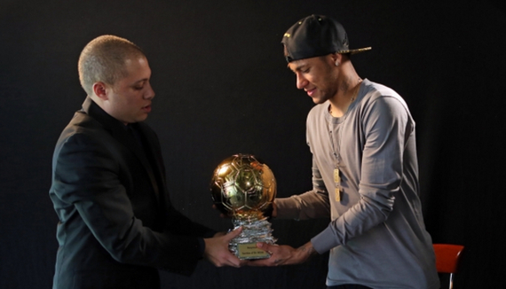 世界杯分组抽签波澜不惊，大扩军稀释小组赛含金量（世界杯抽签平淡如水，扩军冲淡小组赛成色）