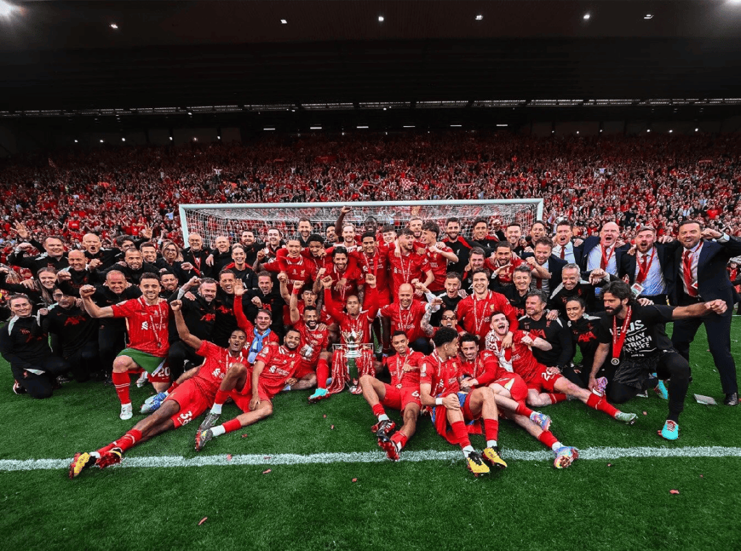 纳瓦斯：退役前一年因髋关节问题我甚至无法陪孩子们散步（纳瓦斯回忆：退役前一年髋部伤势严重，连陪孩子散步都做不到）