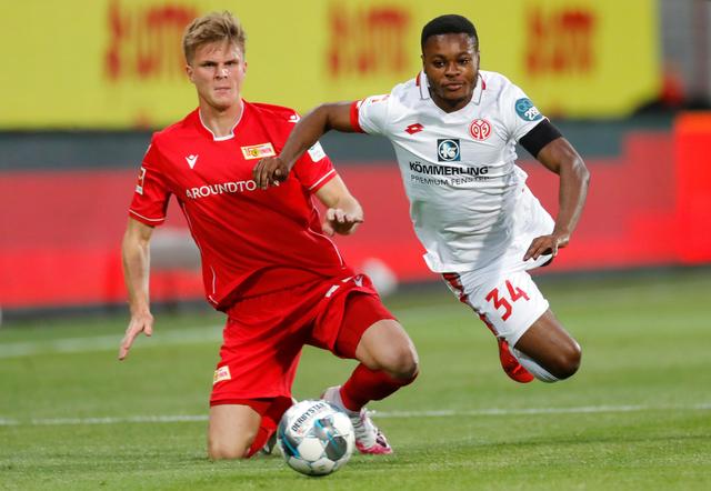 八村塁：东契奇缺席必须得有人站出来，我们需要保持团结一致