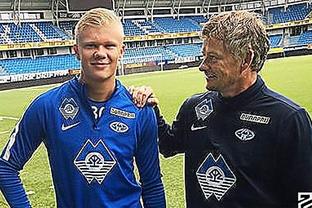 罗伊斯：我会建议布兰特留在多特；可以看出他正在找回状态（罗伊斯：建议布兰特留在多特，他的状态正逐步回升）