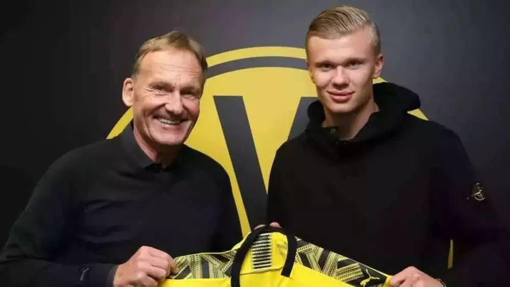 孙兴慜：希望梁民革与朴昇洙成长为比我更出色的球员（孙兴慜盼梁民革、朴昇洙成长为超越自己的球员）