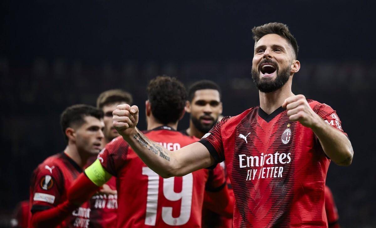 约罗：我们需要处理好压力，压力不会改变我们的比赛方式（约罗：学会应对压力，但我们的打法不会改变）