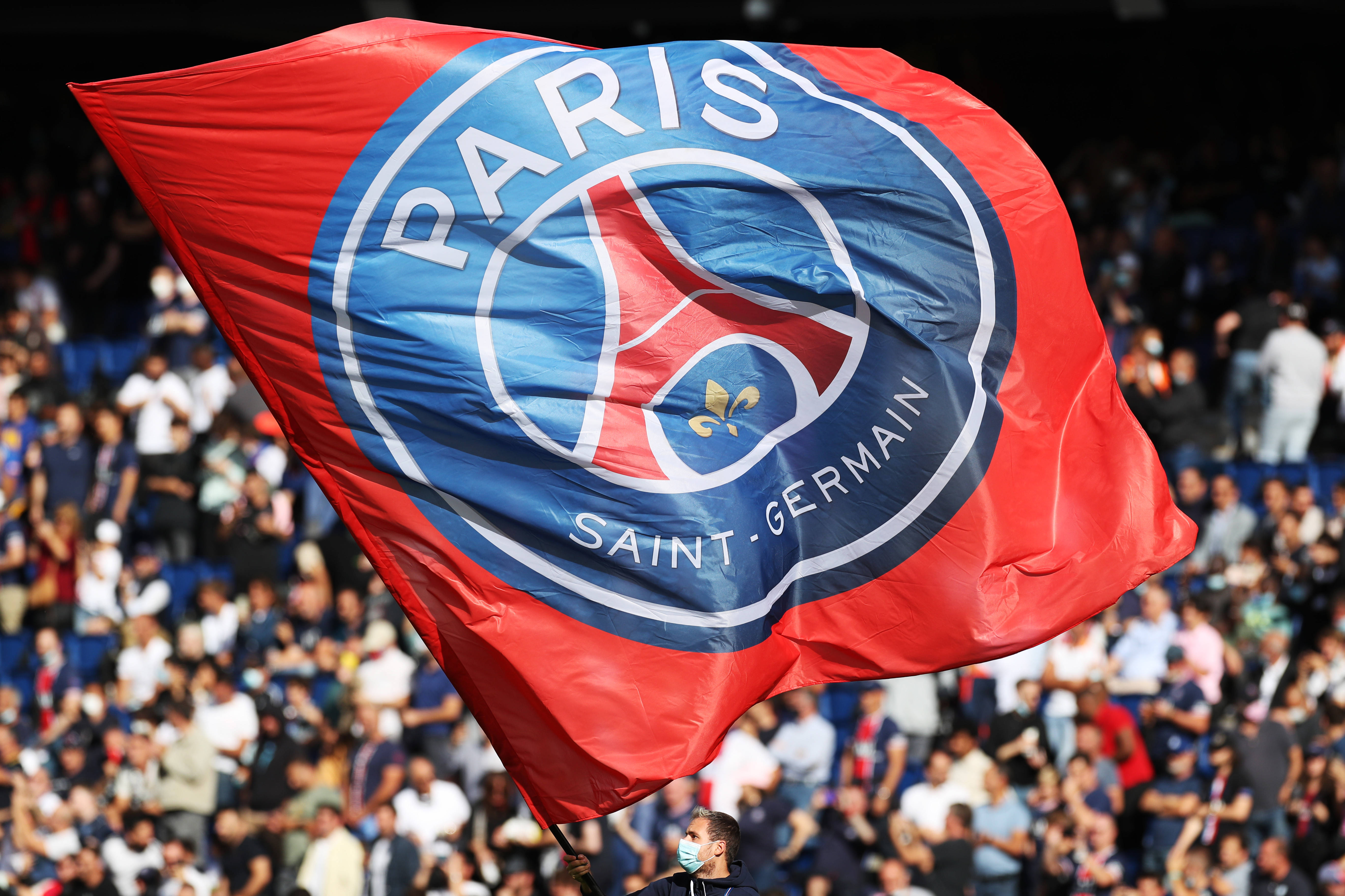 队报及格分评价：奥利塞回到伦敦面对阿森纳的发挥（队报给出及格分：奥利塞重返伦敦对阵阿森纳的表现）