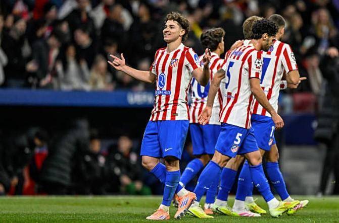 收藏级回忆：我的齐达内与 26 年绿茵时光（珍藏版记忆：与齐达内相伴的26年足球人生）