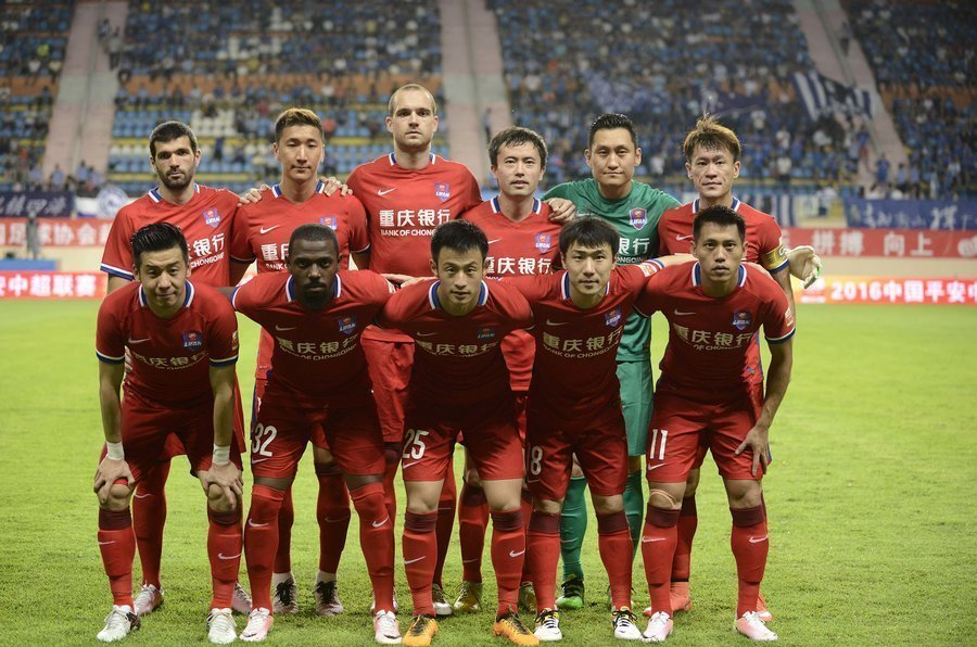 篮网伤病报告：小波特和杰明将缺席今日对阵雄鹿的比赛（篮网最新伤情：小波特、杰明无缘今日战雄鹿）