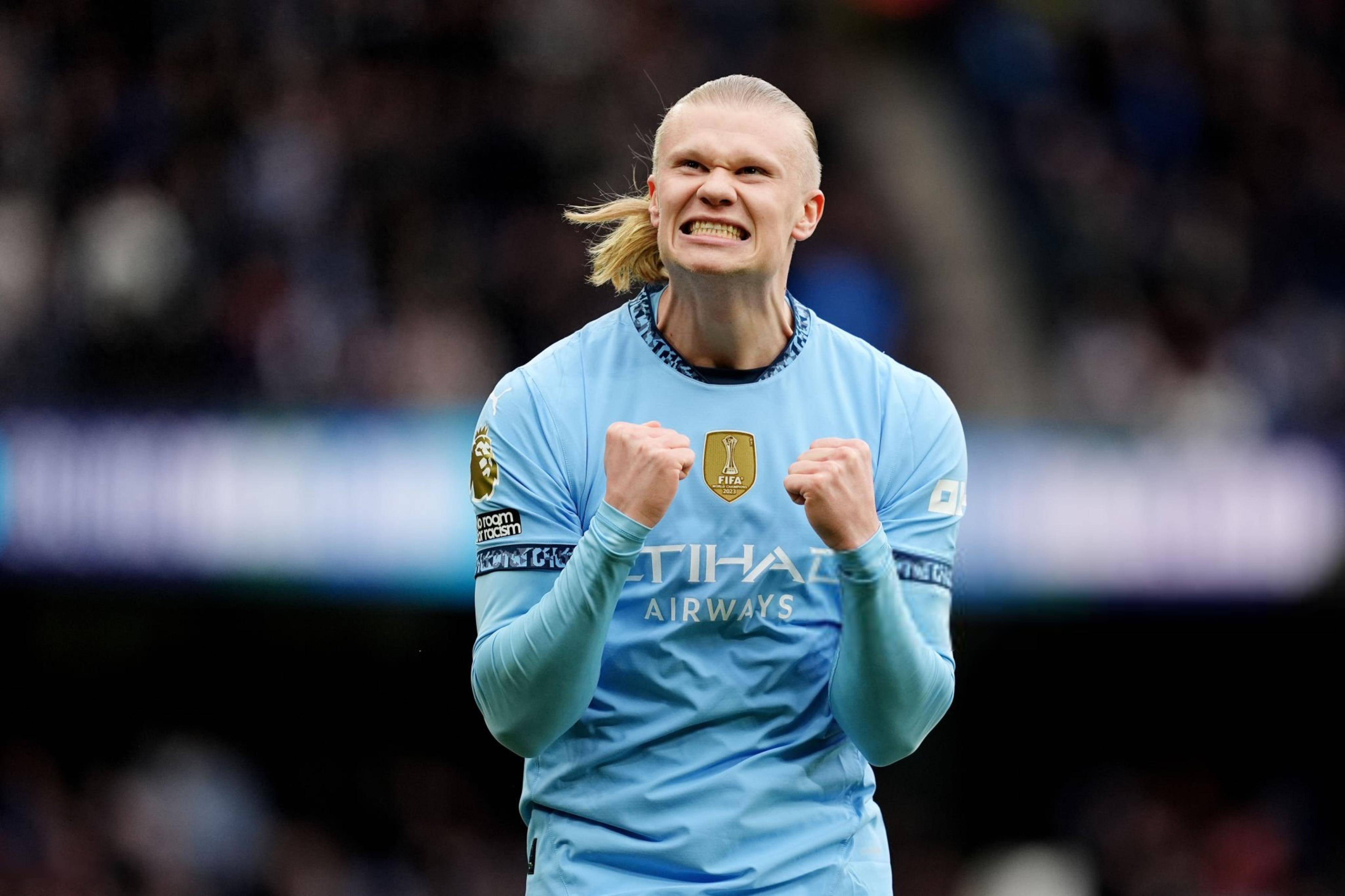 克瓦拉茨赫利亚双响炮率巴黎5-0大胜雷恩，重返争冠正轨（克瓦拉茨赫利亚梅开二度，巴黎5-0横扫雷恩重回争冠轨道）