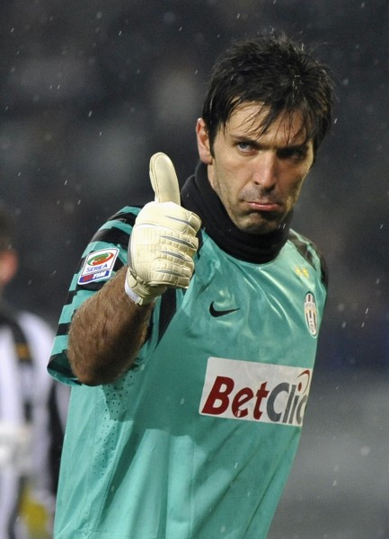 阿莱格里：前35分钟罗马配得上领先，我们根本踢不出流畅配合（阿莱格里：开场35分钟罗马理应领先，我们完全打不出流畅配合）