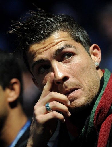 连续三年出局！吉罗纳国王杯再遭下级队伍淘汰，米歇尔三将首秀难挡噩运（三年连折！吉罗纳国王杯又负低级别对手，米歇尔三将处子秀难救主）