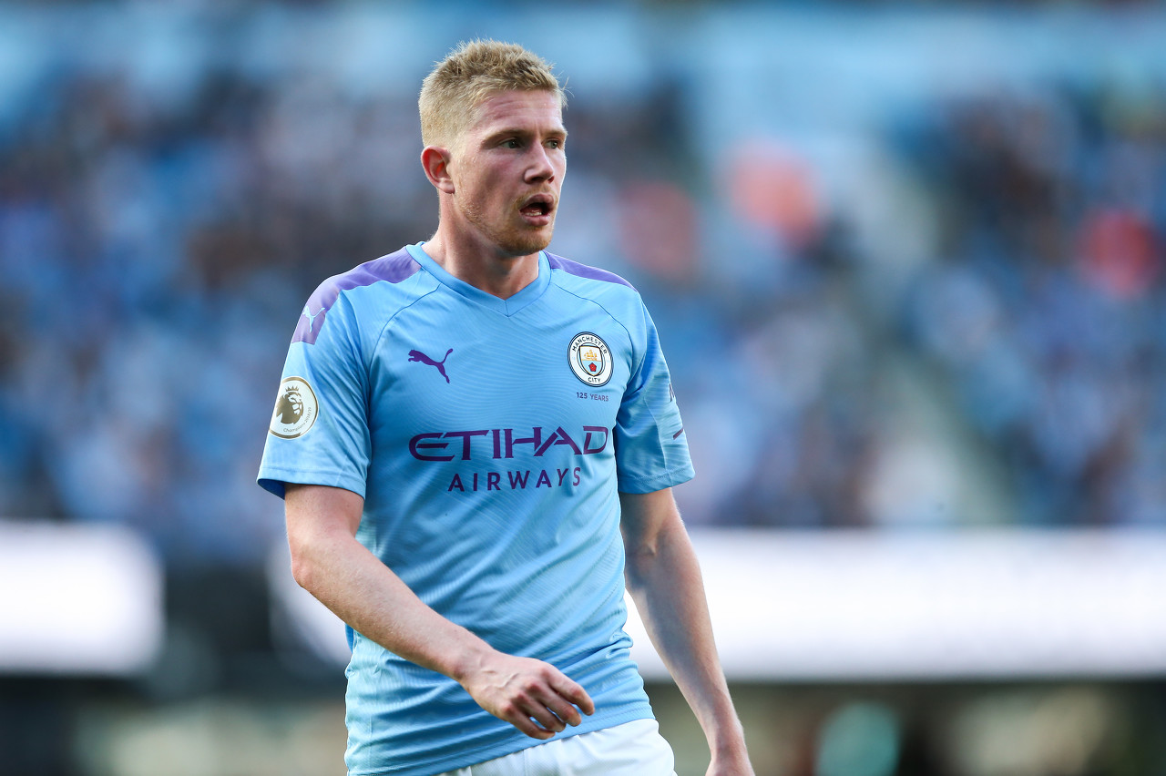 上汽旗下新能源品牌智己汽车赞助中国香港队，赞助费超100万（上汽系新能源品牌智己汽车赞助中国香港队，金额超百万元）