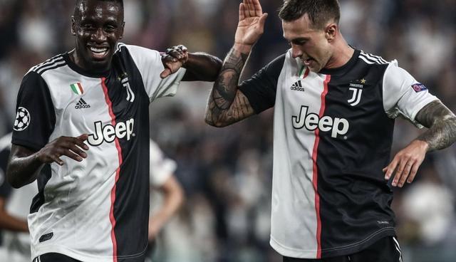 小法：不认为差距有那么大，有国米那种前锋你总会更接近胜利（小法：差距并不悬殊，若拥有国米级前锋就更接近胜利）