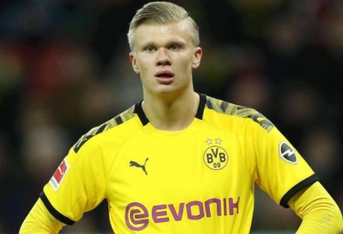 六台主持人批阿隆索：赢了输了都是那个表情，最糟糕的发布会（六台主持人抨击阿隆索：胜负一个样的表情，发布会表现最差）