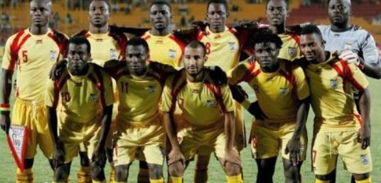 半场战报：阿森纳1-0布拉格斯拉维亚，萨卡点射（半场快讯：萨卡点球命中，阿森纳1-0领先布拉格斯拉维亚）